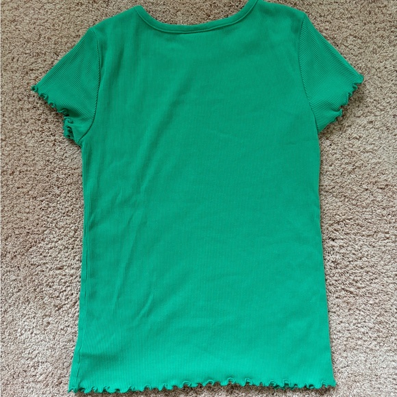 Kid’s tops size 8-10 - Picture 8 of 10